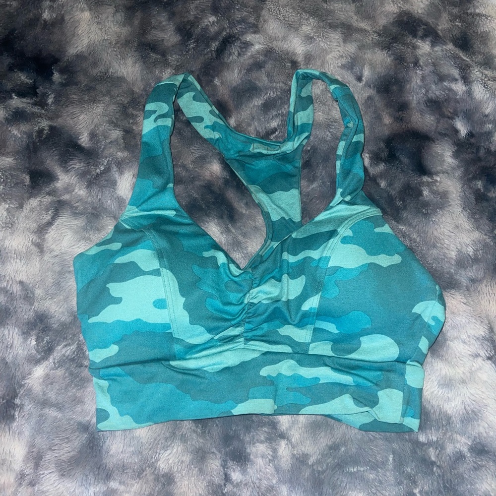 camo bombshell sports bra very good condition